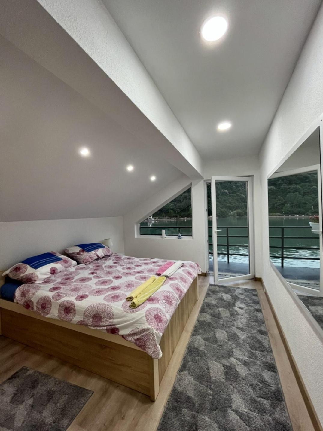 Сasa de vacaciones Vikendica Teodora - *